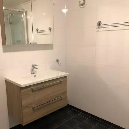 Flott Leilighet, Nydelig - Gratis Parkering Apartment *