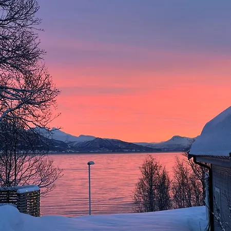 Apartment Flott Leilighet, Nydelig - Gratis Parkering Tromso