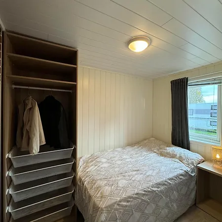 Flott Leilighet, Nydelig - Gratis Parkering Apartment