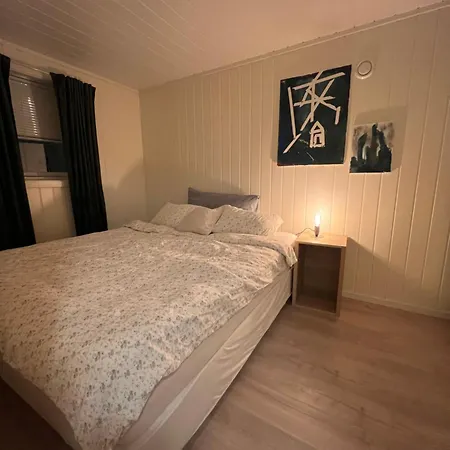 Flott Leilighet, Nydelig - Gratis Parkering Apartment *