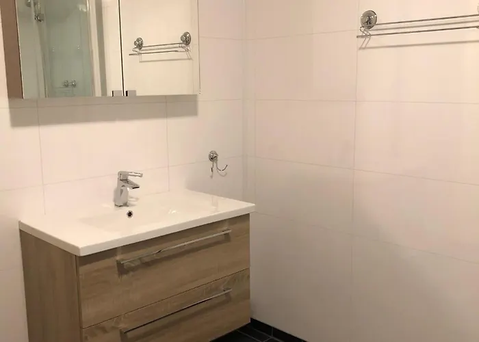 Flott Leilighet, Nydelig - Gratis Parkering Apartment *